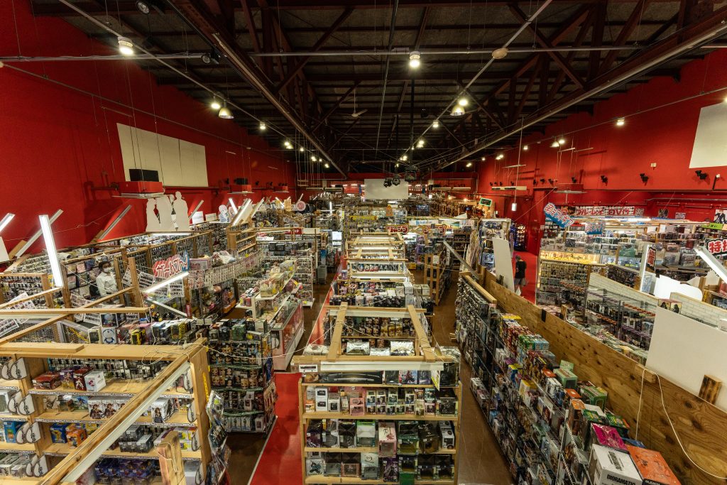 O-no-Dōkutsu Ginan Main Store Interior Hero Image