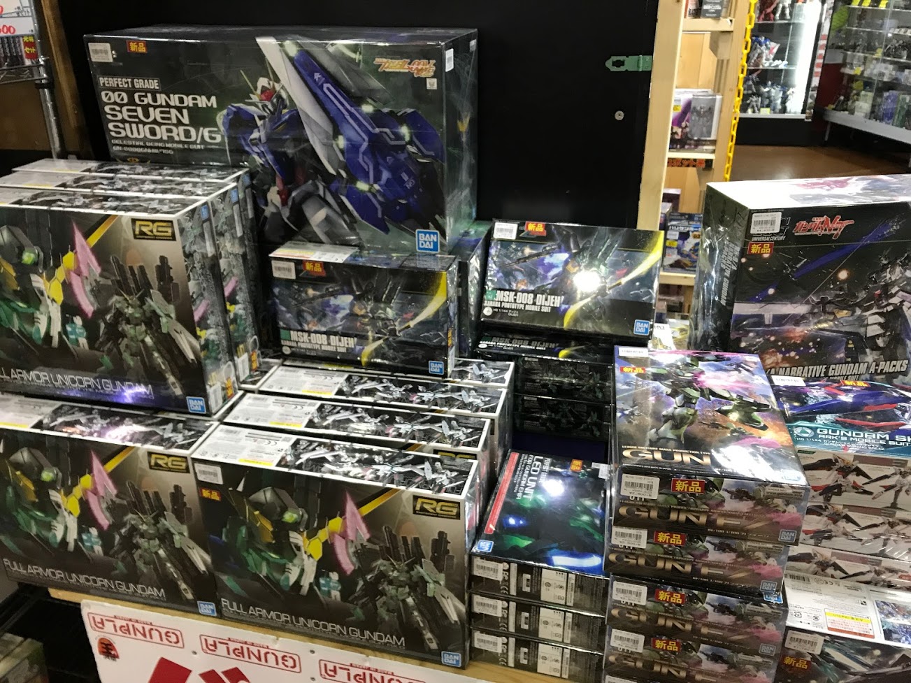 店内写真：プラモ