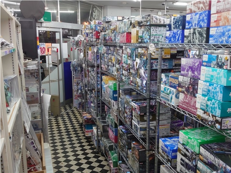 店内写真：一宮森本店