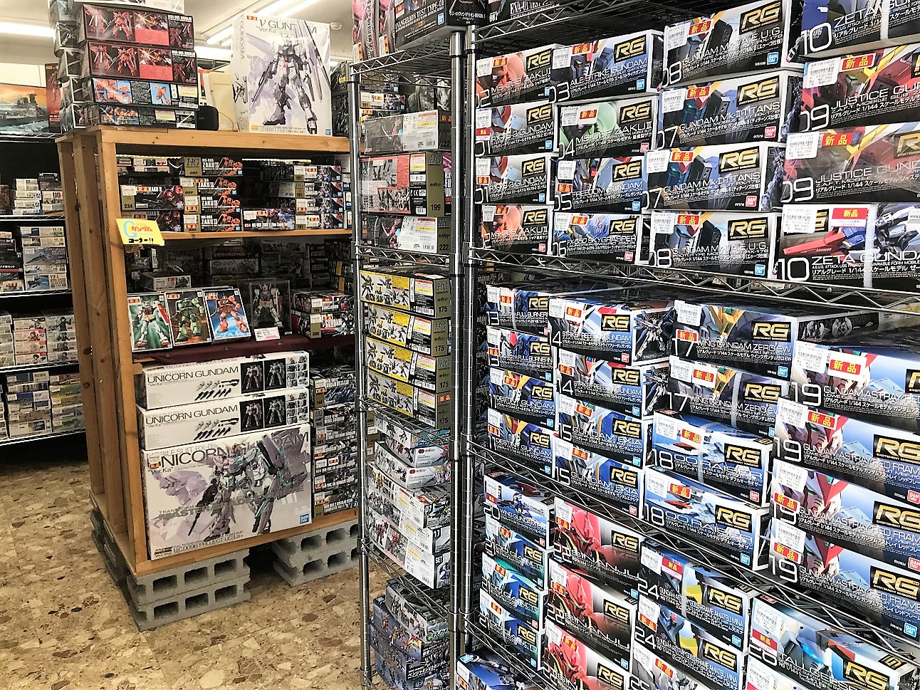 店内写真：零式書店 尾張旭店